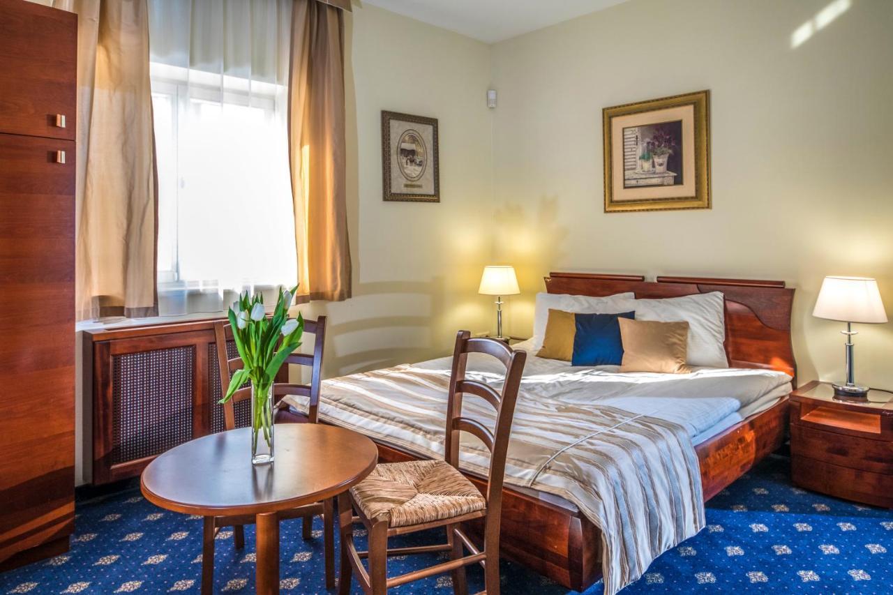 Hotel Forest Hills Zirc Ngoại thất bức ảnh