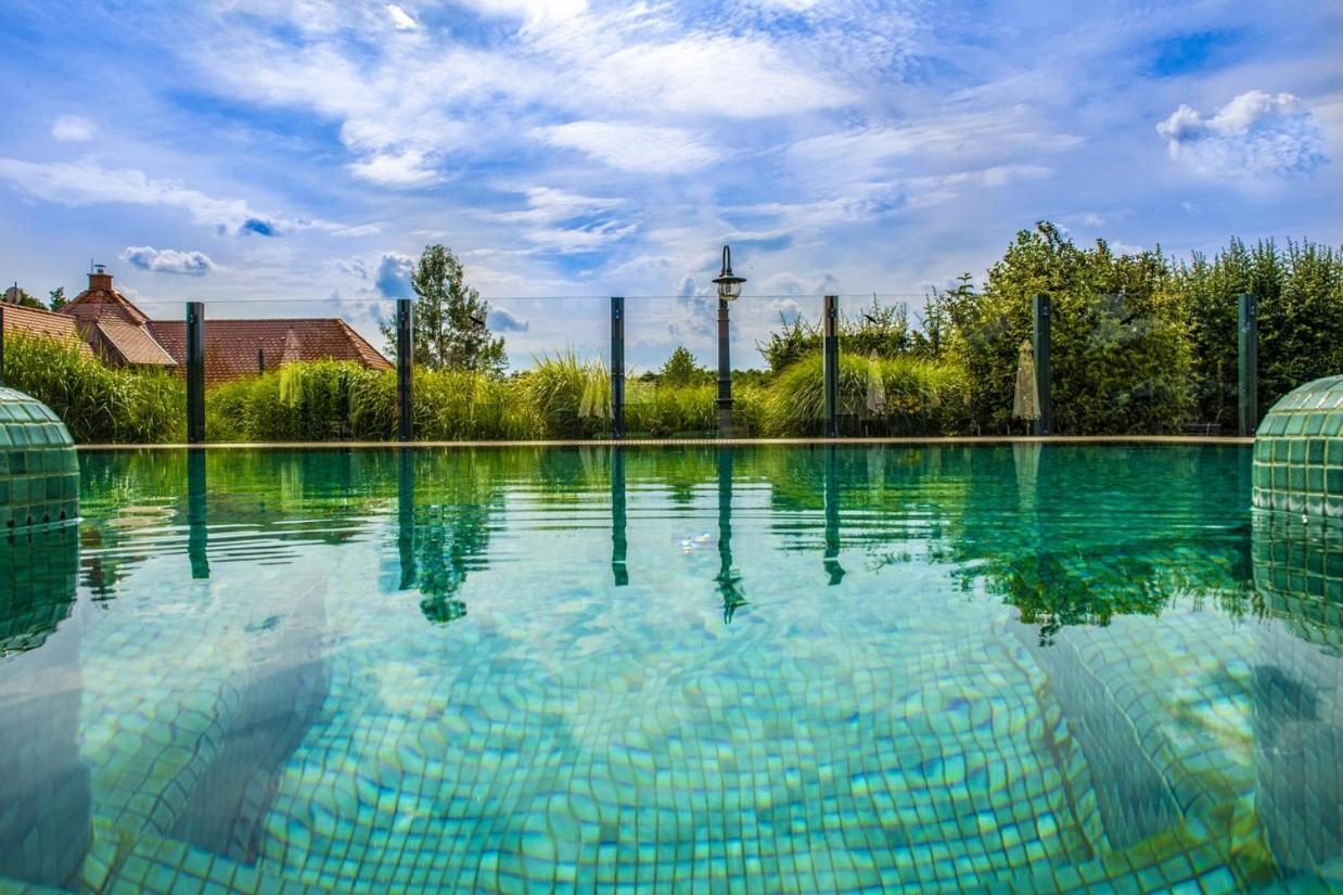 Hotel Forest Hills Zirc Ngoại thất bức ảnh